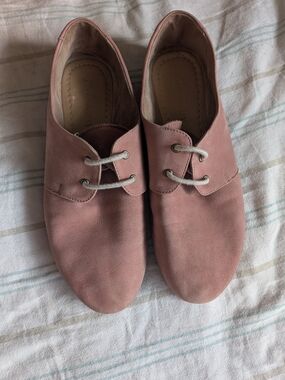 Poppy Barley Eyelet Oxford 2.0 - Rare Rosebud colour